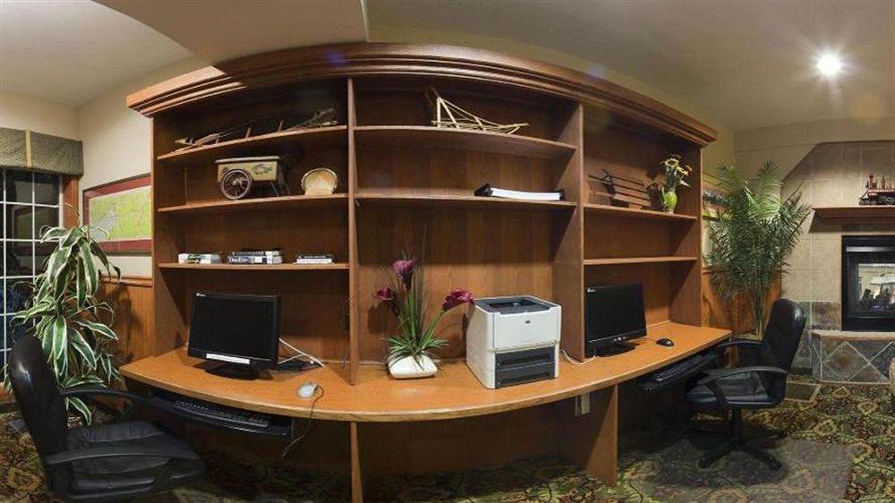 Wyndham Garden Anchorage Airport Hotel Екстериор снимка