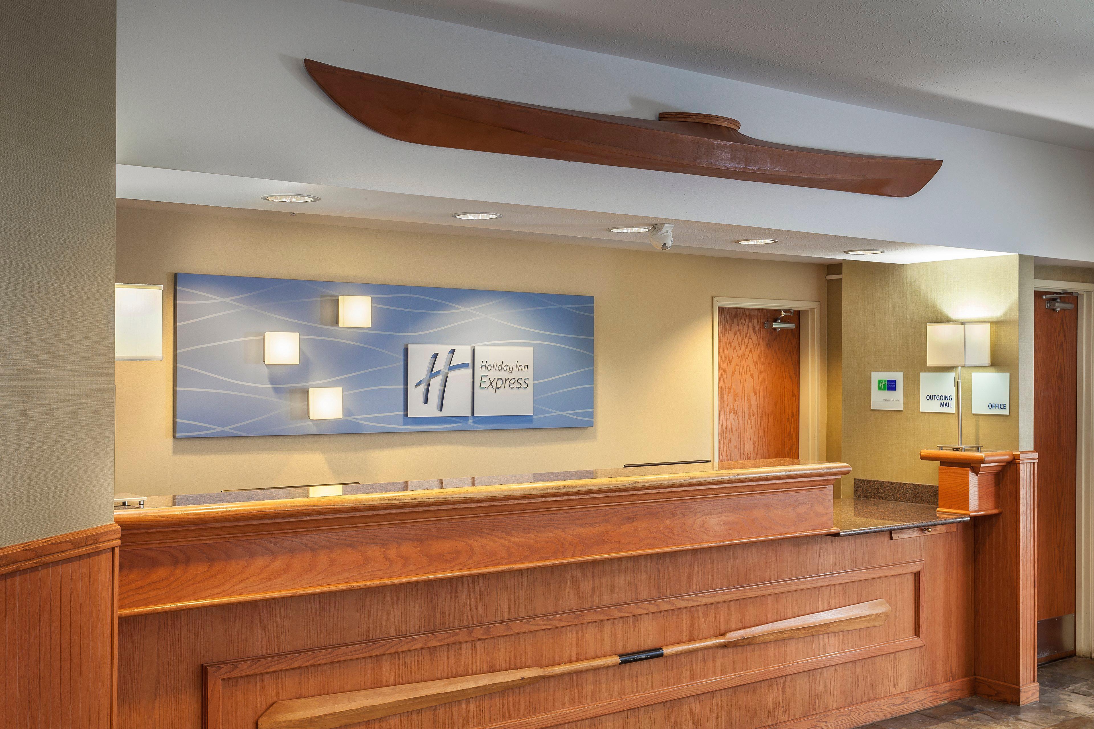 Wyndham Garden Anchorage Airport Hotel Екстериор снимка