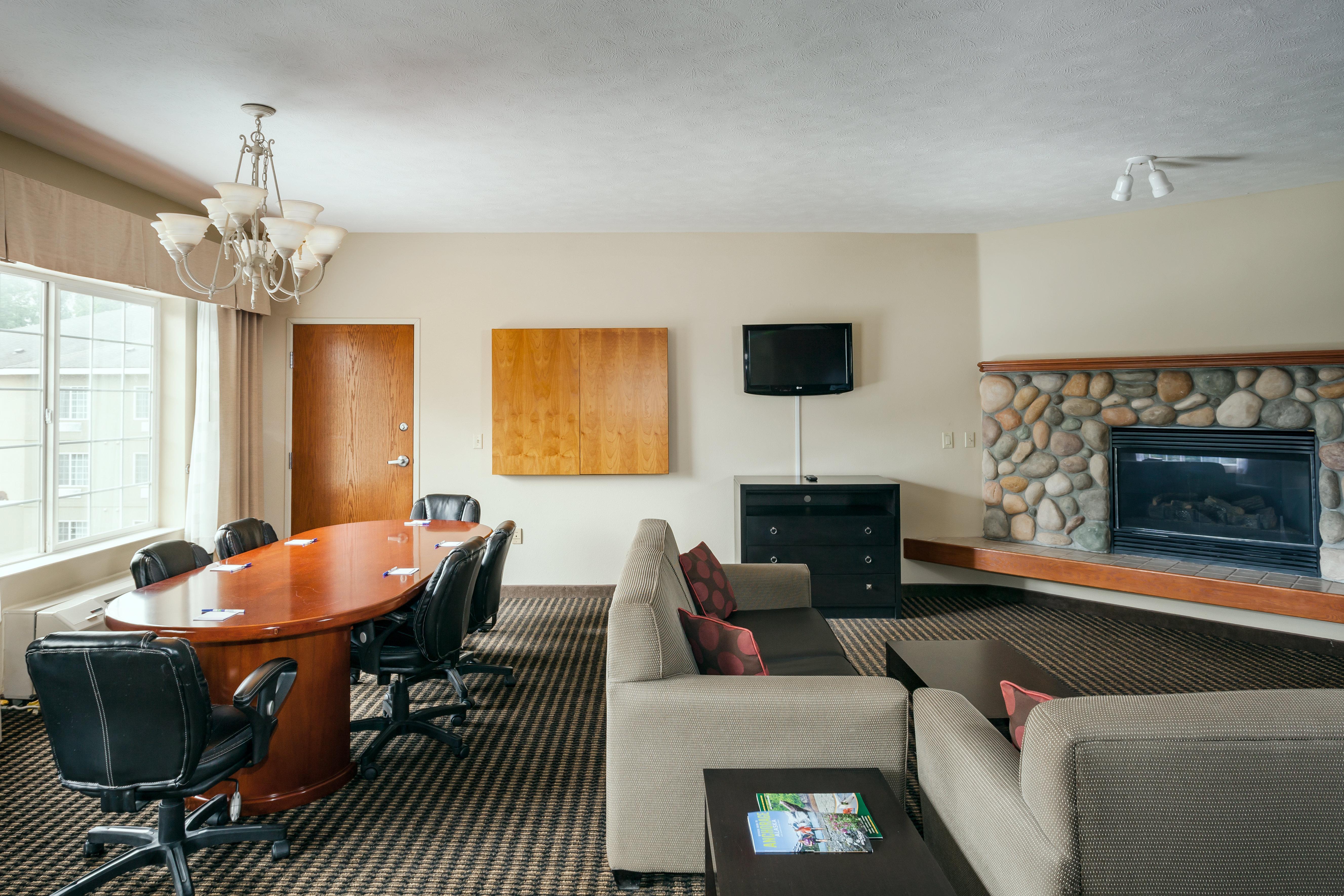 Wyndham Garden Anchorage Airport Hotel Екстериор снимка