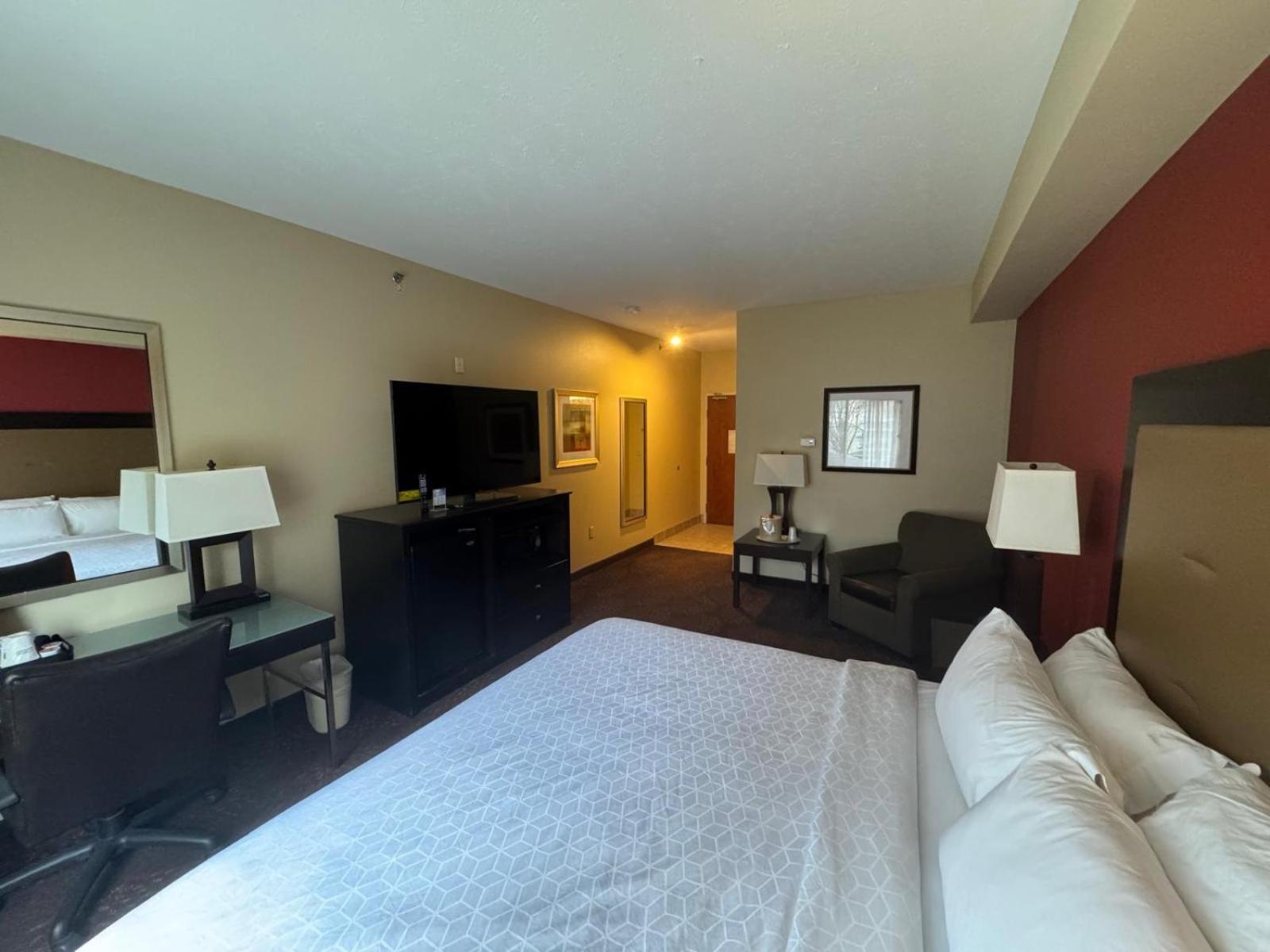 Wyndham Garden Anchorage Airport Hotel Екстериор снимка