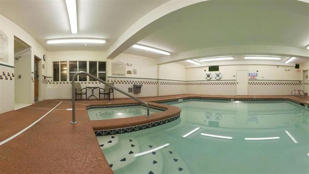 Wyndham Garden Anchorage Airport Hotel Екстериор снимка